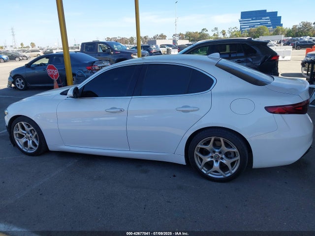 Alfa Romeo giulia (952) 2018 ZARFAECN8J7592421 Image 15