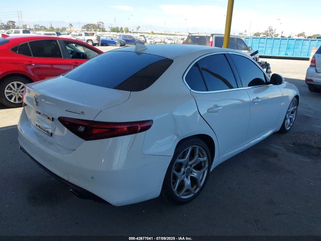Alfa Romeo giulia (952) 2018 ZARFAECN8J7592421 Image 4