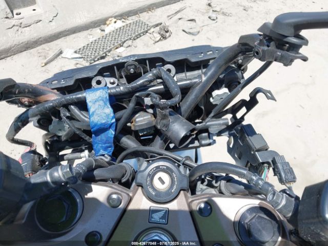 2014 HONDA VFR800 JH2RC7912EK000734 Photo 6