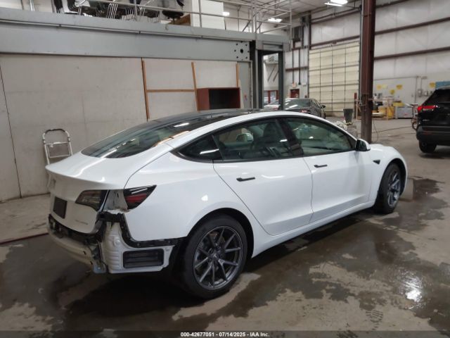 2021 TESLA MODEL 3 5YJ3E1EB9MF060221 Photo 3