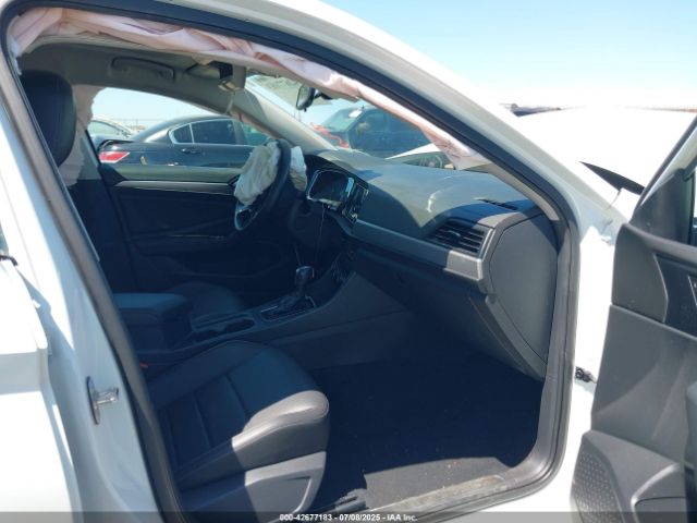 2021 VOLKSWAGEN JETTA 3VWC57BU7MM008863 Photo 4