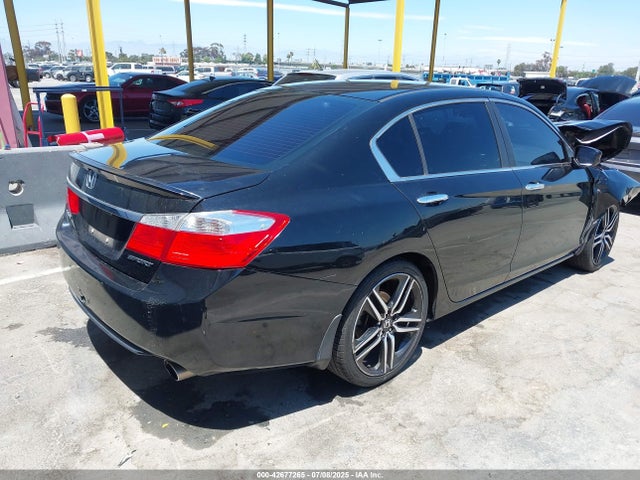 Honda k24w1 2014 1HGCR2F52EA180280 Image 4