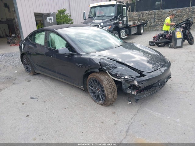 2025 TESLA MODEL 3 5YJ3E1EA3SF915449 Photo 0