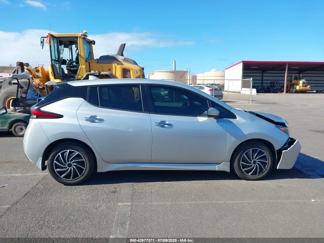 Nissan 2023 2023 1N4AZ1BV3PC562787 Image 13