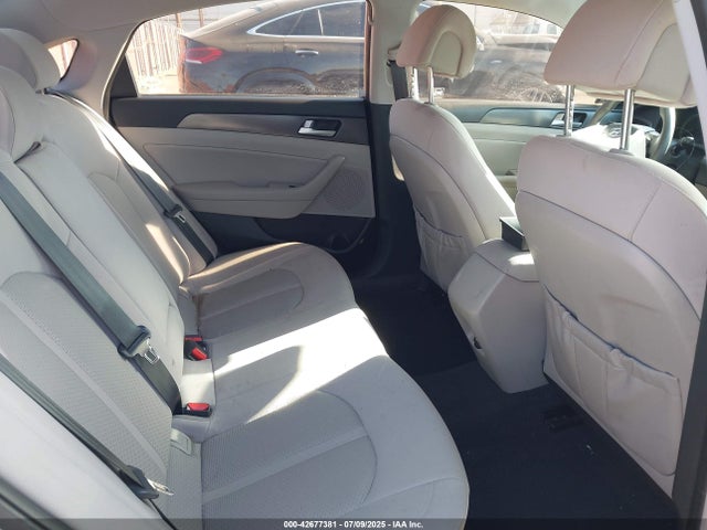 5NPE34AF0HH437289 Hyundai 2017