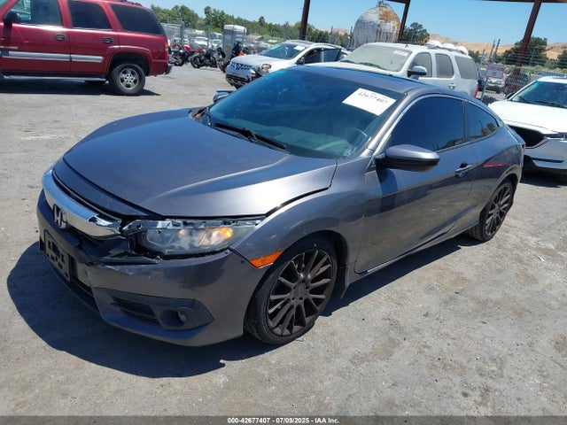 Honda l15b7 2018 2HGFC3B39JH352101 Image 2