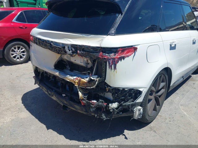 Land Rover aj20p6 2023 SAL1P9EU1PA114277 Image 6
