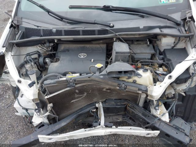 2016 TOYOTA SIENNA 5TDXK3DC0GS762640 Photo 9