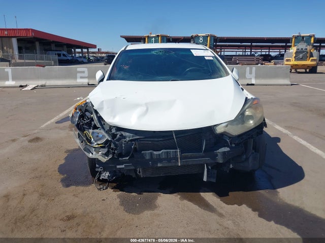 KNAFK4A68G5618899 KIA FORTE LX