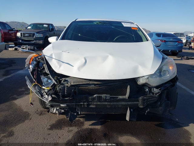 KNAFK4A68G5618899 KIA FORTE LX