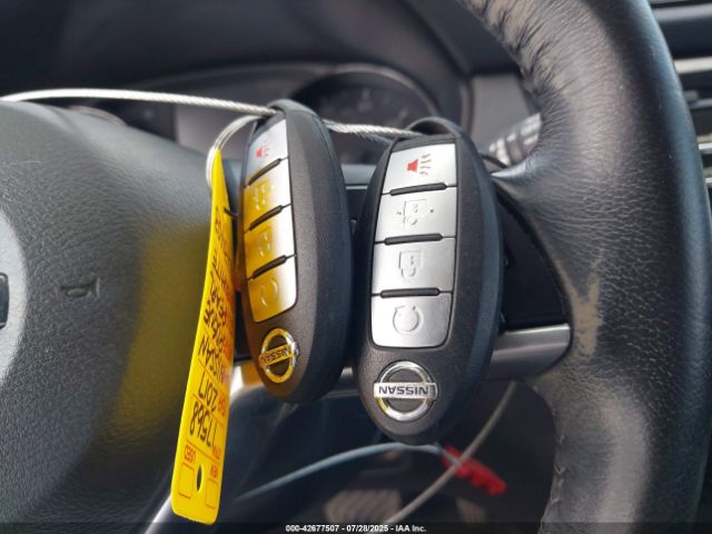 2017 NISSAN ROGUE JN8AT2MTXHW143403 Photo 10