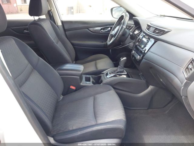 2017 NISSAN ROGUE JN8AT2MTXHW143403 Photo 4