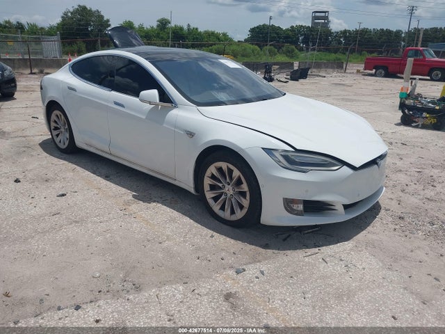 2016 TESLA MODEL S 5YJSA1E17GF150745 Photo 0