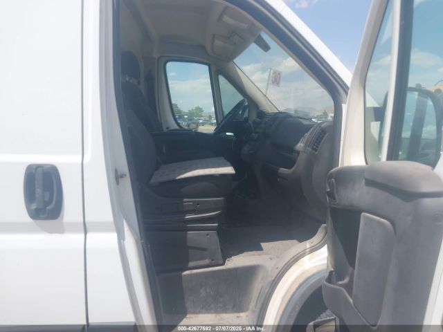 2014 RAM PROMASTER 2500 3C6TRVCG8EE124449 Photo 4