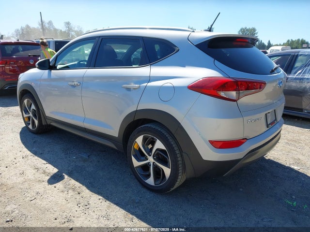 KM8J33A23GU188444 Hyundai 2016
