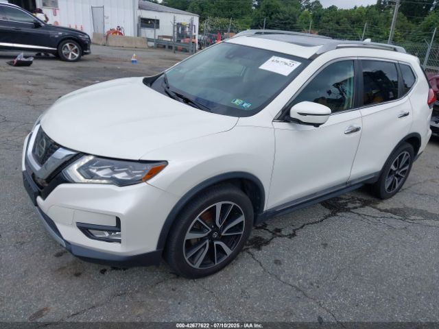 2017 NISSAN ROGUE 5N1AT2MV5HC812557 Photo 1