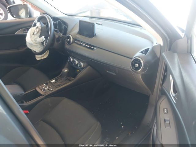 2020 MAZDA CX-3 JM1DKFB72L1473857 Photo 4