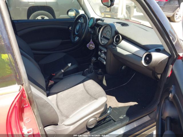 2007 MINI COOPER WMWMF33577TT58789 Photo 4