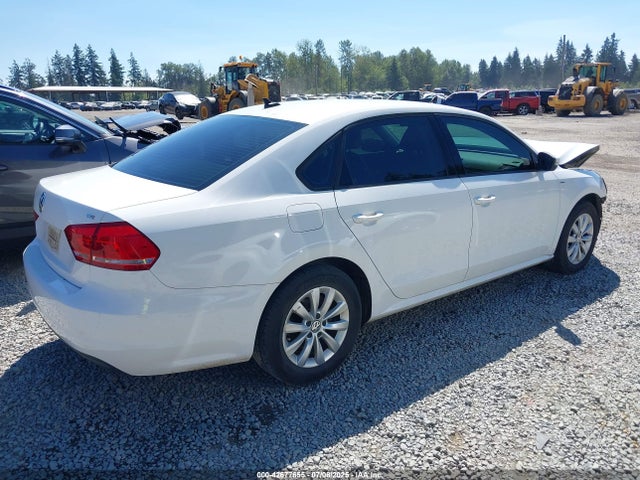 2014 VOLKSWAGEN PASSAT 1VWAT7A39EC107869 Photo 3