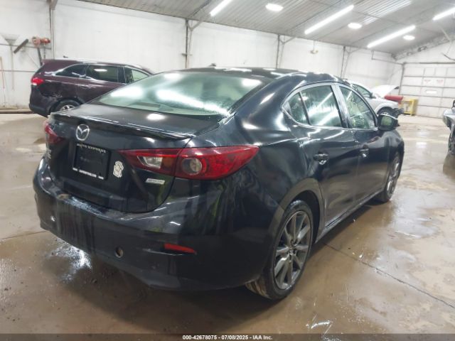 2018 MAZDA MAZDA3 3MZBN1V39JM251226 Photo 3
