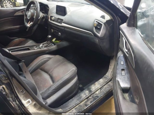 2018 MAZDA MAZDA3 3MZBN1V39JM251226 Photo 4