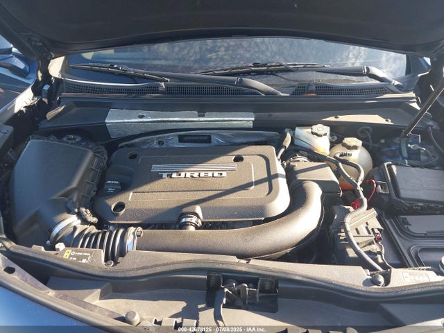 2019 CADILLAC XT4 1GYAZAR43KF121430 Photo 9