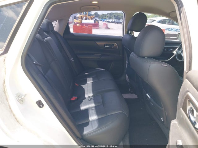1N4AL3AP8FN366749 Nissan 2015