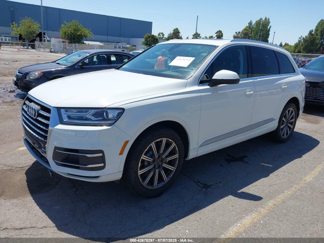 2018 AUDI Q7 WA1LHAF76JD011735 Photo 1