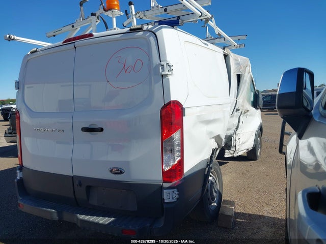 1FTYE1ZM5HKB49987 Ford Transit