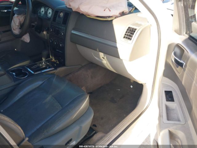 2008 CHRYSLER 300 2C3KA43R68H189210 Photo 4