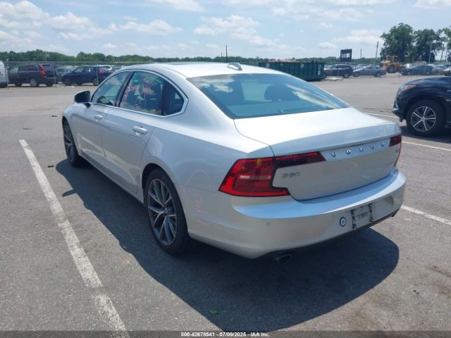 2018 VOLVO S90 LVY982MK2JP036037 Photo 2