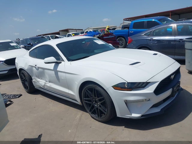 2018 1FA6P8TH7J5156178 main image