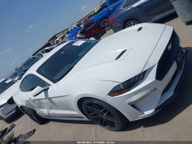 Ford 2.3l 4v premium fuel 2018 1FA6P8TH7J5156178 Image 13