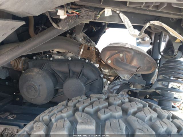 2022 CAN-AM COMMANDER 3JB1KAJ45NK002240 Photo 9