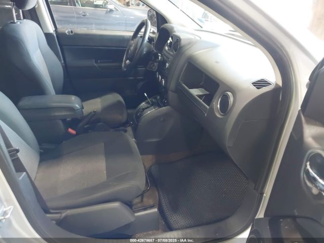 2013 JEEP COMPASS 1C4NJDEBXDD234388 Photo 4