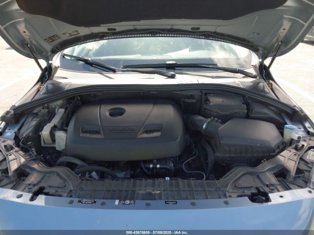 2017 VOLVO S60 INSCRIPTION LYV402HK9HB153557 Photo 9