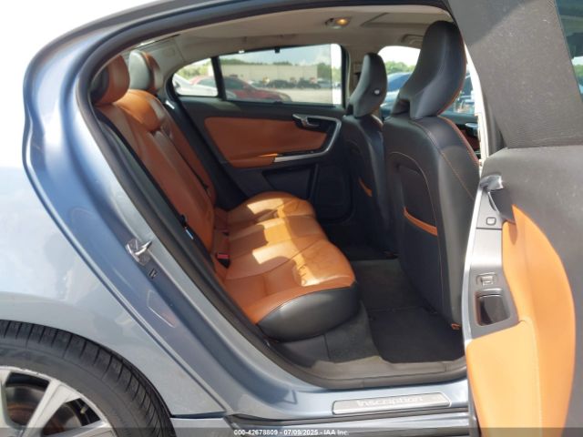 2017 VOLVO S60 INSCRIPTION LYV402HK9HB153557 Photo 7