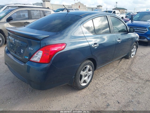 3N1CN7APXFL875765 Nissan 2015