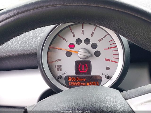 2007 MINI COOPER WMWMF33557TU61953 Photo 6