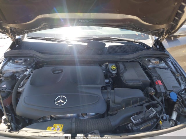 WDDSJ4EB6JN637976 Mercedes-Benz m270