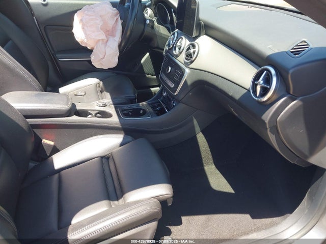 WDDSJ4EB6JN637976 Mercedes-Benz m270