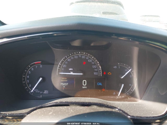 2017 CADILLAC XT5 1GYKNARS2HZ115561 Photo 6
