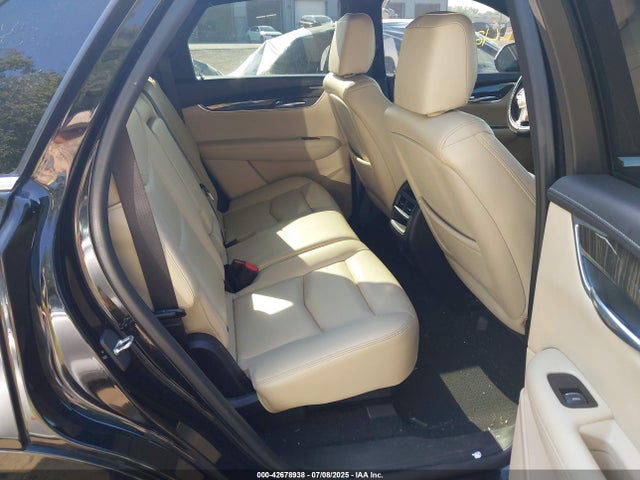 2017 CADILLAC XT5 1GYKNARS2HZ115561 Photo 7