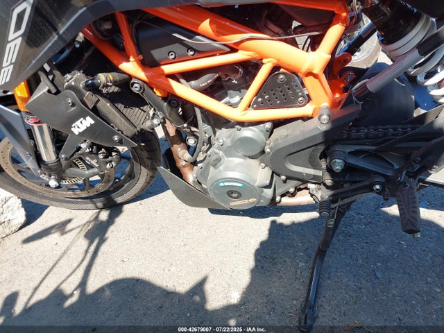 KTM Duke 2023 MD2JPJ407PN201322 Image 9