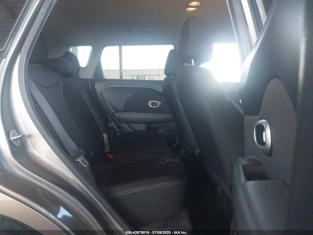 KNDJN2A20J7581851 KIA g