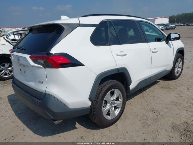 2020 TOYOTA RAV4 2T3W1RFV1LC083664 Photo 3
