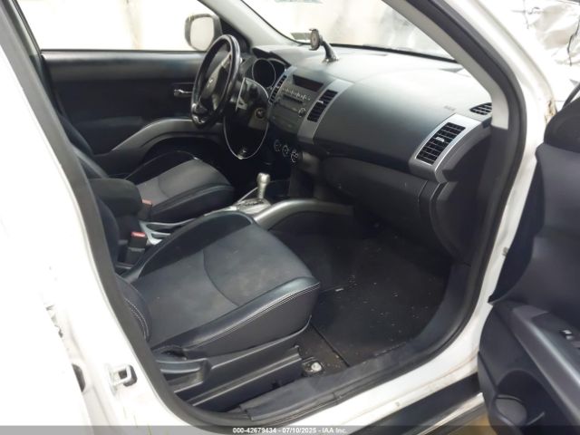 2011 MITSUBISHI OUTLANDER JA4JT3AW3BU007305 Photo 4
