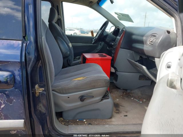 2006 CHRYSLER TOWN & COUNTRY 1A4GP45R96B586584 Photo 4