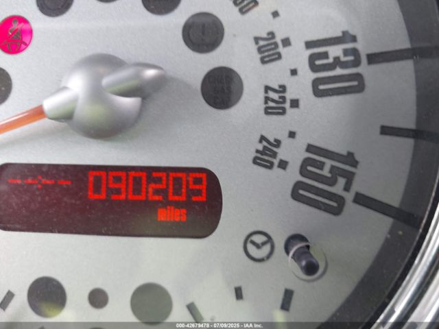 2006 MINI COOPER S WMWRH33586TF87791 Photo 6