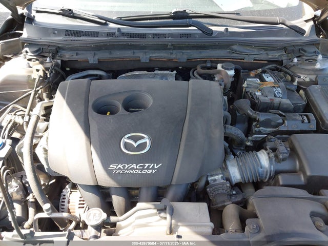 JM1GL1W5XH1125043 Mazda py